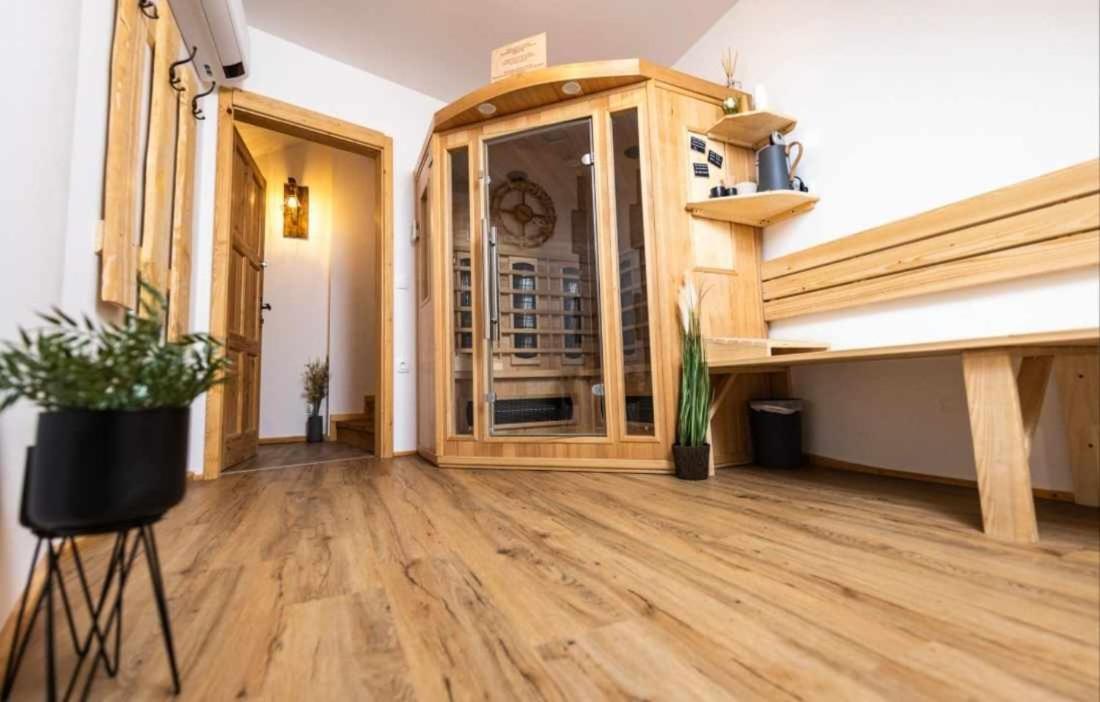 Ranc Jures Apartment Ljutomer Exterior photo